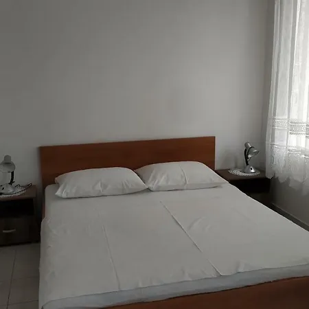 Appartement Danica Omis *