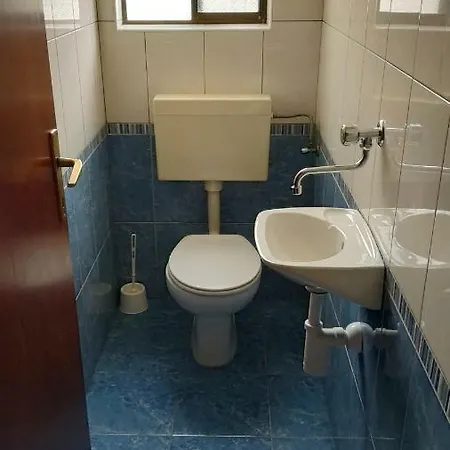 Appartement Danica Omis *