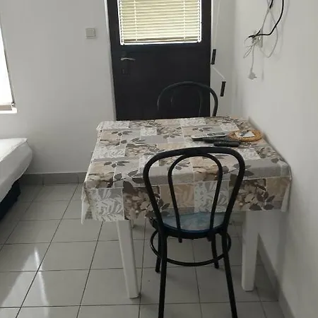Apartamento Danica Omis *